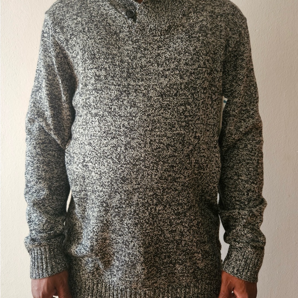 Old Navy Gray Crewneck Sweater with Textured Knit